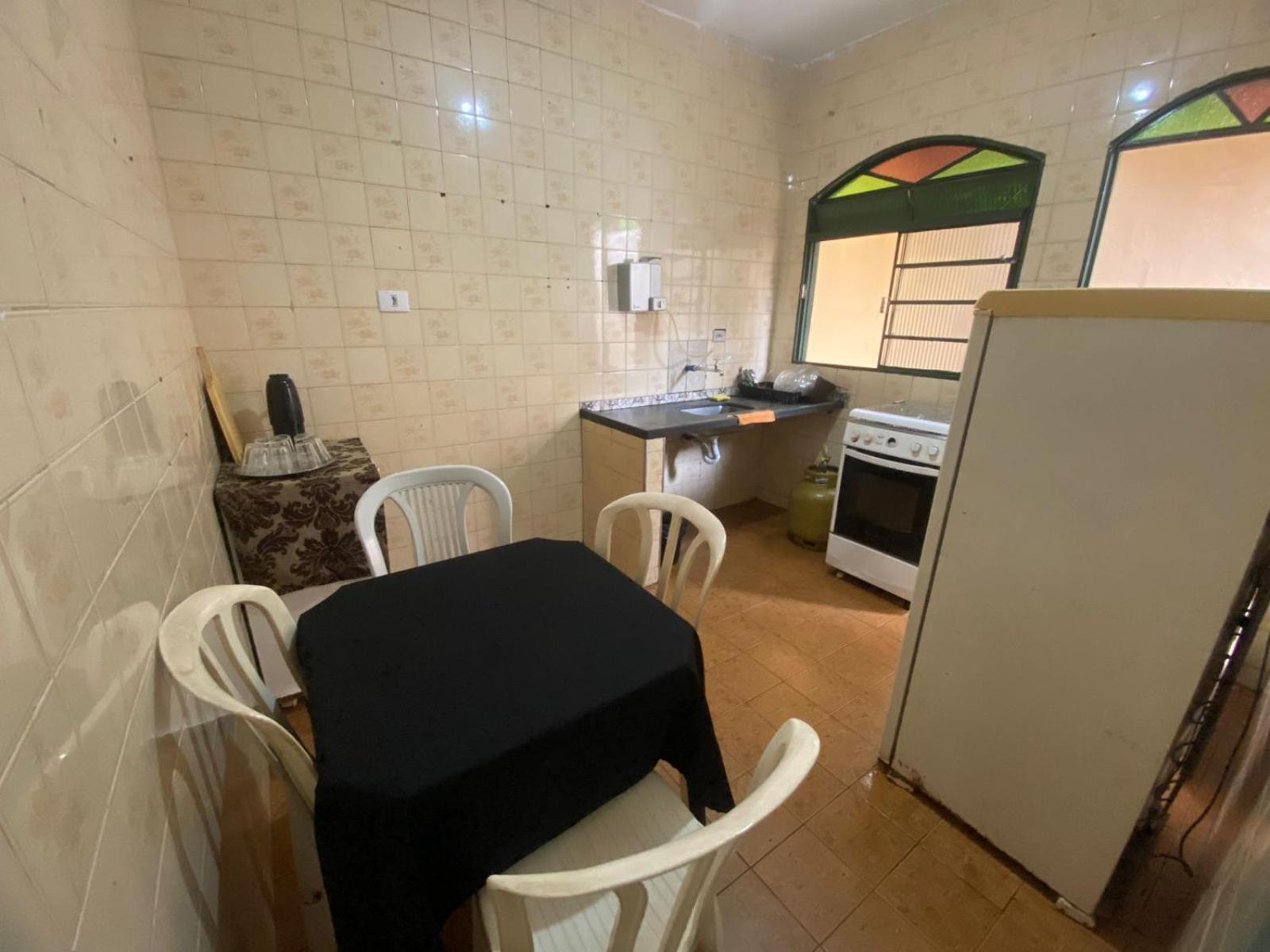 Casas de Temporadas - Hotel Recanto do Sossego Uberlândia Quarto foto